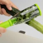 Peeler-for-Fruit-and-Vegetables-with-Storage-Trash-Can-1.jpg